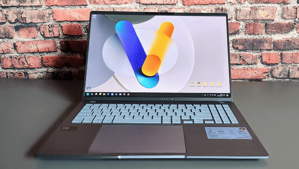 Asus Vivobook S16 Review: बड़ा डिस्प्ले, स्टाइलिश लुक और जबरदस्त बैटरी लाइफ के साथ आया नया Thin & Light लैपटॉप